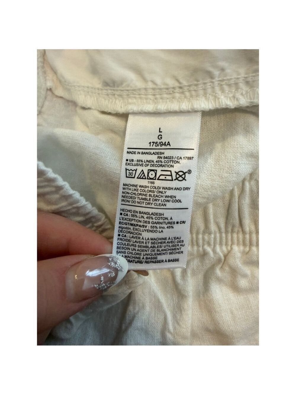 NWT Old Navy Men's Mickey Mouse Embroidered Shorts - Cream - Size L - Picture 10 of 12